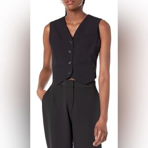 The Drop Women's Black Sadie Cropped Slim Vest Sz S
